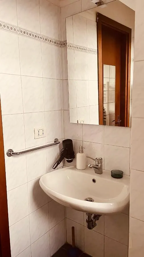 Guest house Laura'S Home Cornaredo